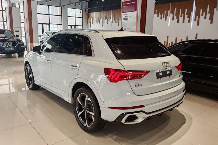 Used Audi Q3 2024 35 TFSI Fashion Dynamic Edition