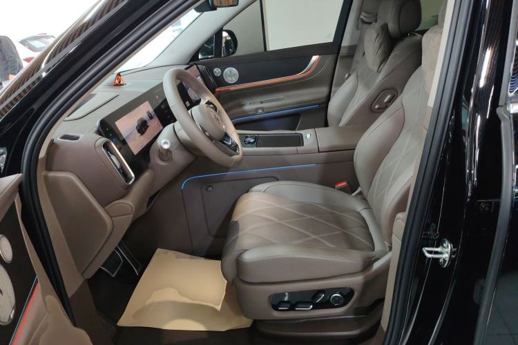 Used Hima AITO M9 2025 Extended-Range Ultra Version 52 kWh 5-Seater Edition