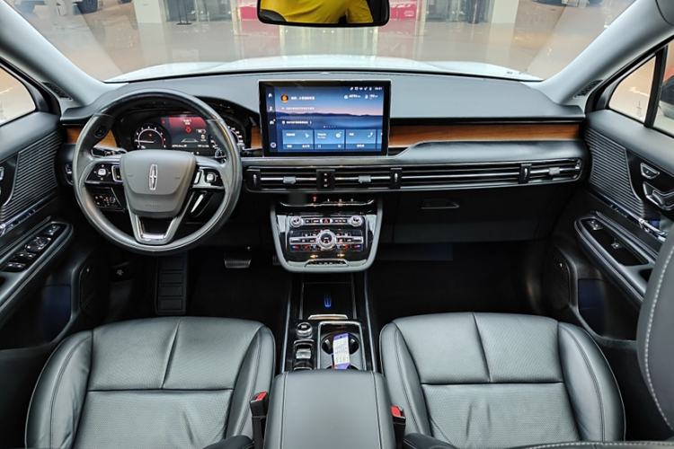 Used Lincoln Corsair 2020 2.0T Two-Wheel Drive Luxury Edition
