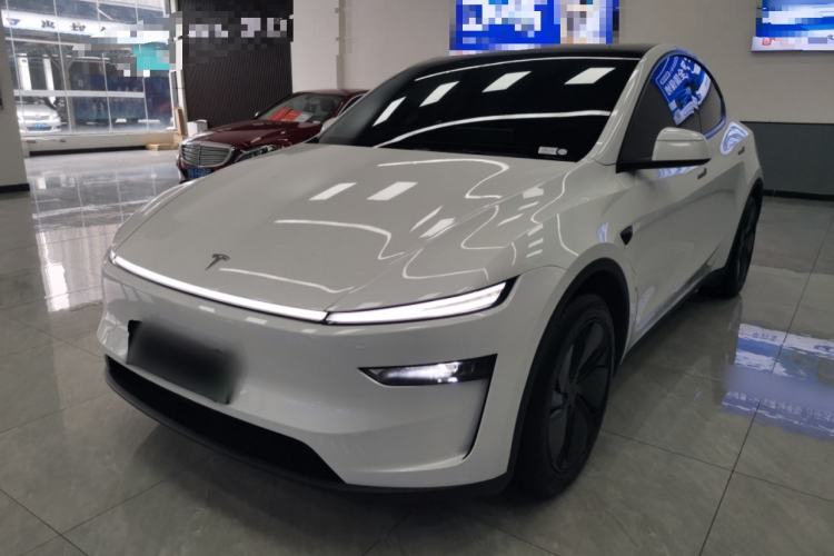 Used Tesla Model Y 2025 Rear-Wheel-Drive Version