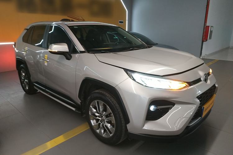 Used Toyota Wildlander 2021 2.0L CVT 4x4 Luxury Edition