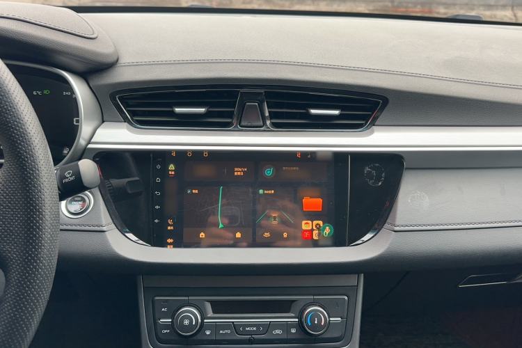 Used Geely Auto Emgrand 2018 1.5L Manual Upward Connect Edition
