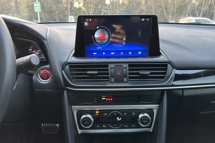 Used Mazda CX-4 2021 2.0L Automatic Two-Wheel Drive Blue Sky Dynamic Edition
