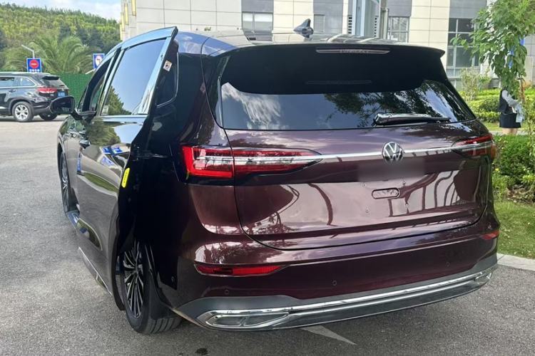 Used Volkswagen Viloran 2023 380TSI Prestige Edition
