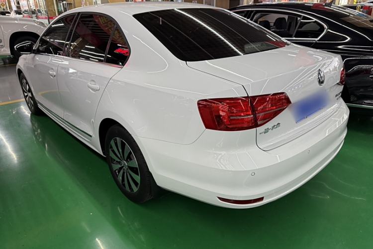 Used Volkswagen Sagitar 2018 180TSI DSG Prestige Edition
