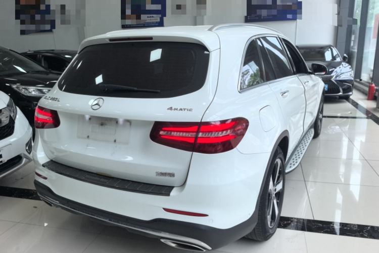 Used Mercedes-Benz GLC 2019 Facelift GLC 260 L 4MATIC Luxury Model
