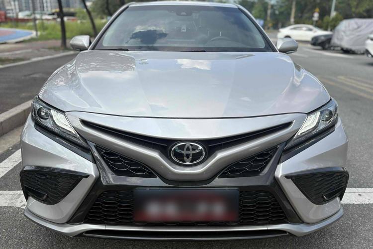 Used Toyota Camry 2021 2.0S FENGSHANG Edition

