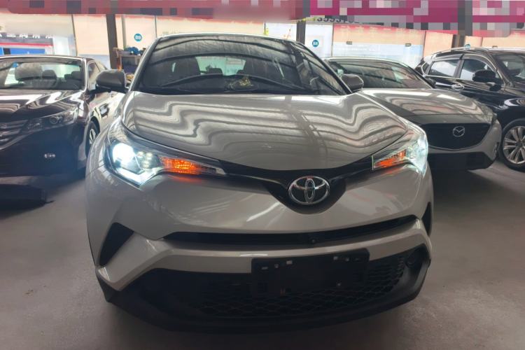 Used Toyota C-HR 2018 2.0L Elite Edition China V standard
