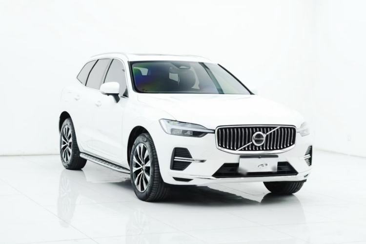 Used Volvo XC60 2024 B5 4x4 Smart Luxury Edition