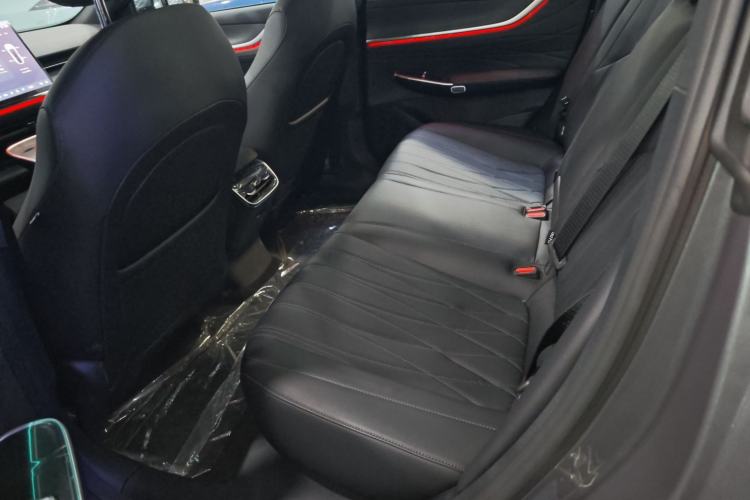 Used  A07 2025 Blue Whale Range-Extending Version 230 Flagship Model
