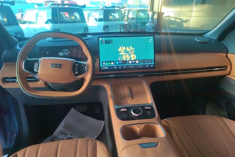 Used  Galaxy Xingjian 7 EM-i 2025 120km Flagship Edition
