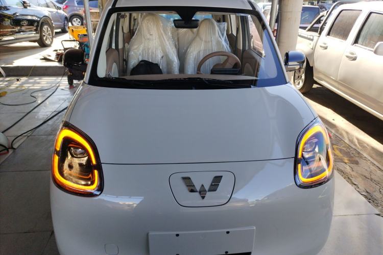 Used Wuling Hongguang MINIEV 2025 Four-Door Version Advanced Edition
