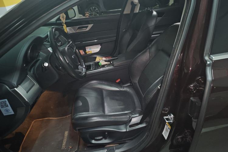 Used Jaguar XF 2018 XF Sportbrake 2.0T 250 PS All-Wheel Drive Luxury Edition