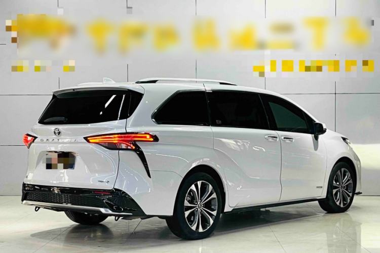 Used Toyota Granvia 2022 2.5L Hybrid Prestige Edition