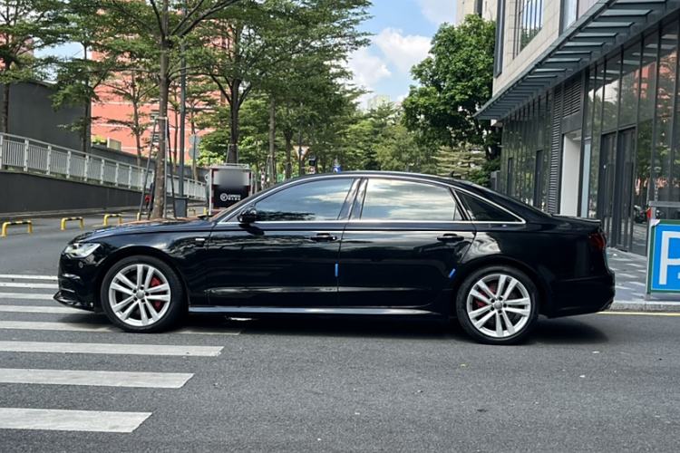 Used Audi A6L 2018 30th Anniversary Edition 45 TFSI quattro Sport model
