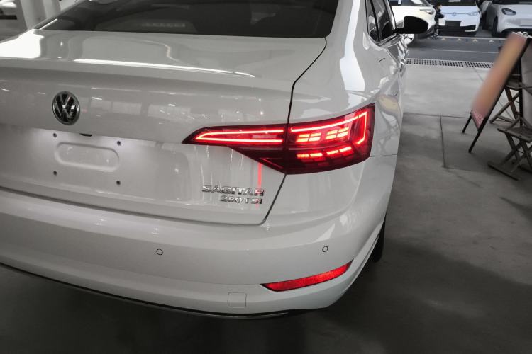 Used Volkswagen Sagitar 2022 280TSI DSG Flyover Edition
