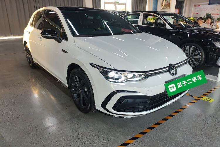 Used Volkswagen Golf 2023 Facelift 280TSI DSG R-Line Lite
