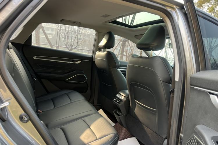 Used Geely Auto Emgrand 2022 4th Generation 1.5L CVT Luxury Model
