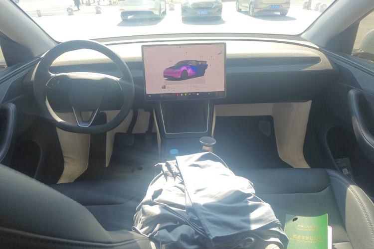 Used Tesla Model Y 2025 Long-Range All-Wheel Drive First Edition