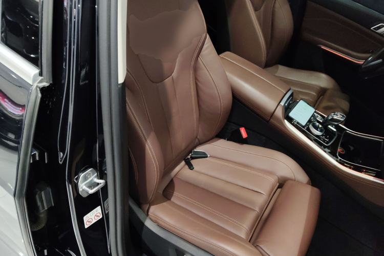 Used BMW X5 2019 xDrive40i M Sport Package
