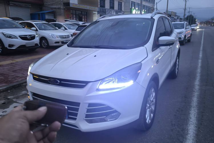 Used Ford Kuga 2013 2.0L GTDi Four-Wheel-Drive Elite Model