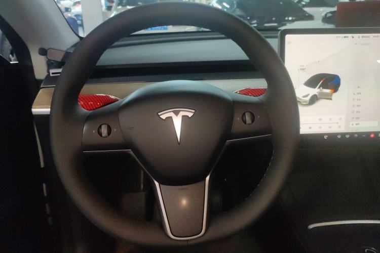 Used Tesla Model Y 2021 Long-Range All-Wheel-Drive Version