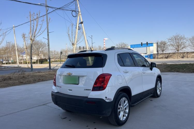 Used Chevrolet Trax 2016 1.4T Manual Two-Wheel Drive Comfort Version with Sunroof
