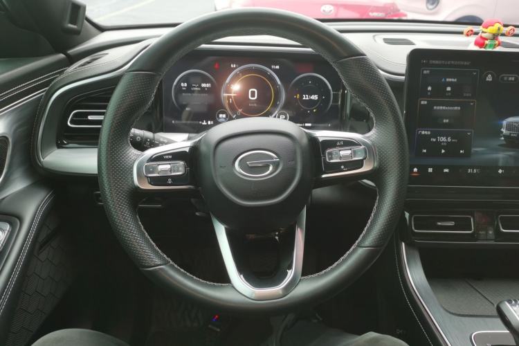 Used GAC Trumpchi GS8 2022 Linghang Series 2.0 TGDI Two-Wheel-Drive Luxury Smart Connectivity Version (7 Seats)
