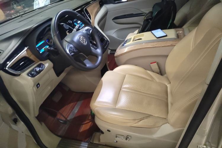 Used Buick GL8 2018 ES 28T Comfort Model China VI Standard
