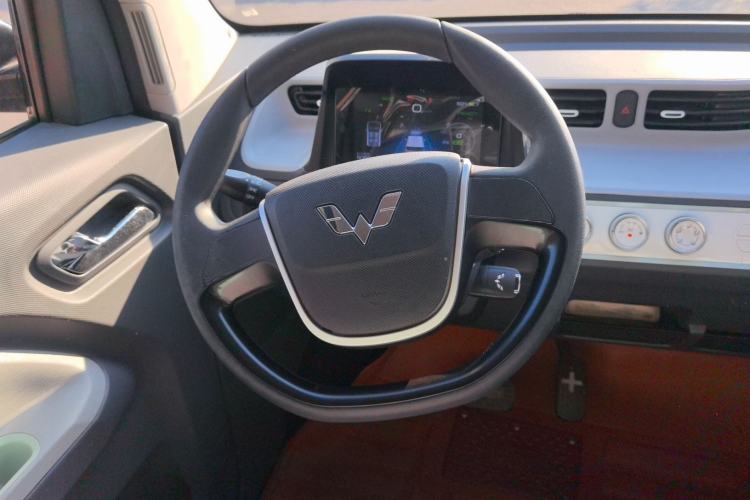 Used Wuling Hongguang MINIEV 2021 Macaron Premium Model – Lithium Iron Phosphate
