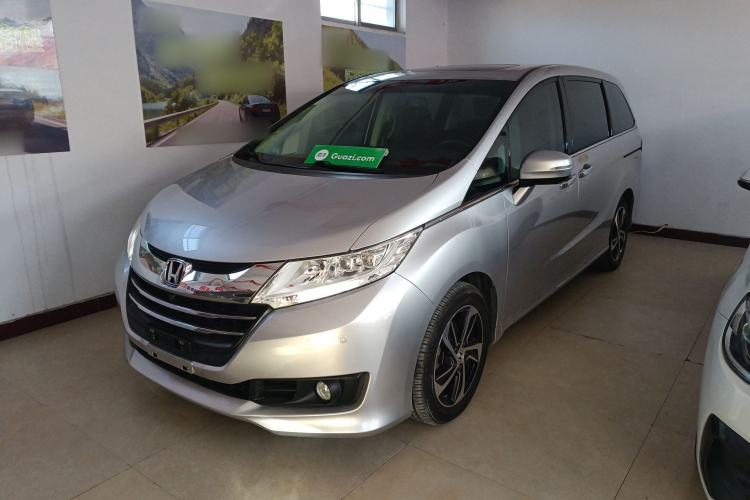 Used Honda Odyssey 2015 2.4L Supreme Edition
