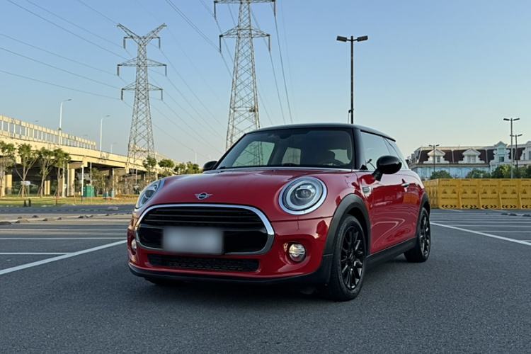 Used  MINI 2018 1.5T COOPER Classic Edition
