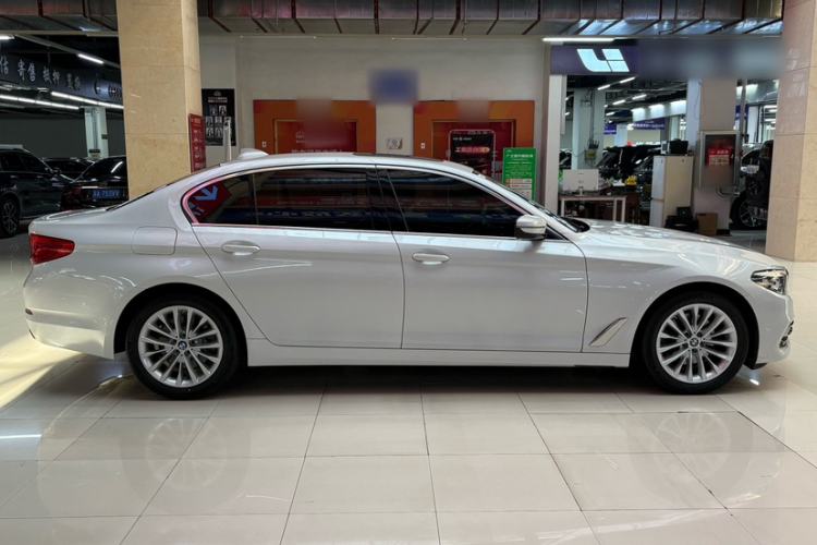 Used BMW 5 Series 2020 525Li Luxury Package
