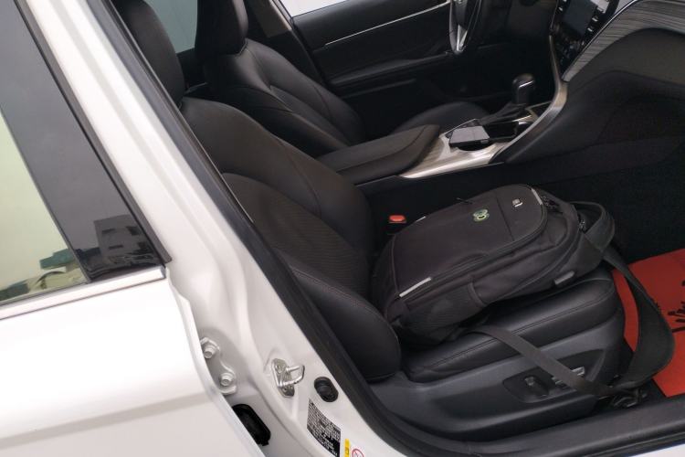 Used Toyota Camry 2018 Dual-Engine 2.5 HG Luxury Edition