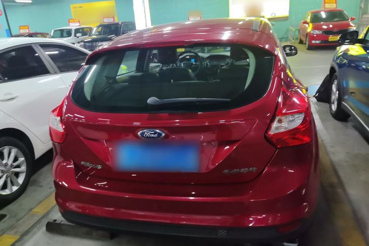 Used Ford Focus 2012 Hatchback 1.6L Automatic Fashion Edition
