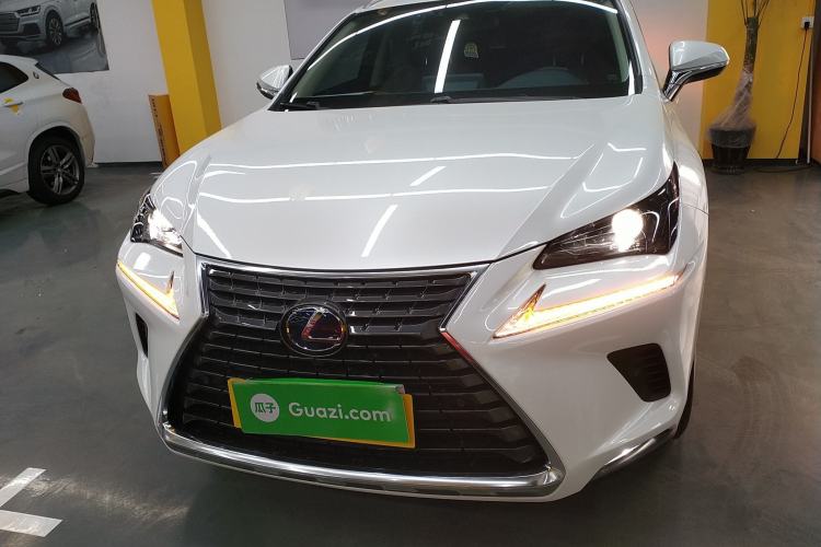 Used Lexus NX 2020 300h Front-Drive FENGSHANG Version China VI Standard
