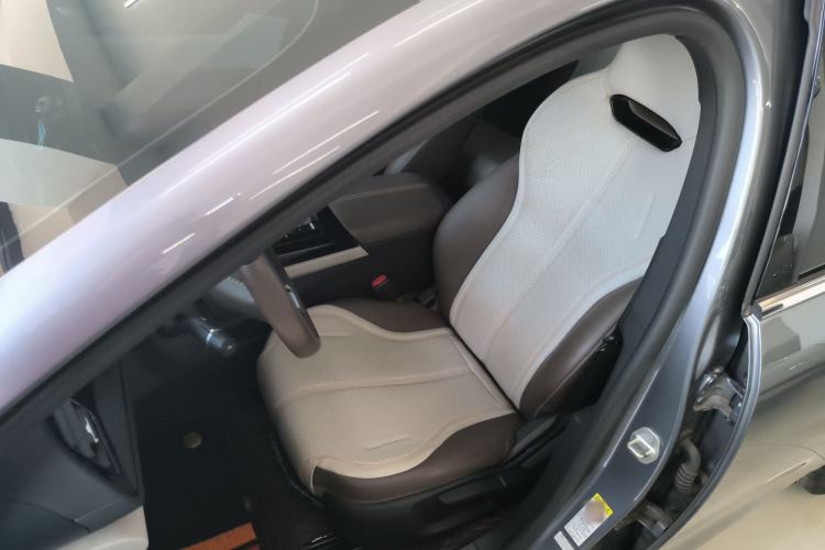 Used BYD Qin PLUS 2024 HONOR Edition DM-i 55KM Leading Model
