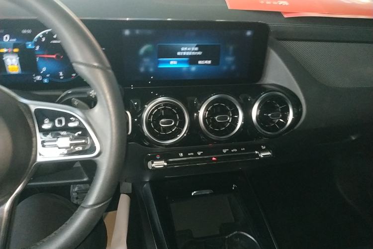 Used Mercedes-Benz GLA 2023 Facelifted GLA 200