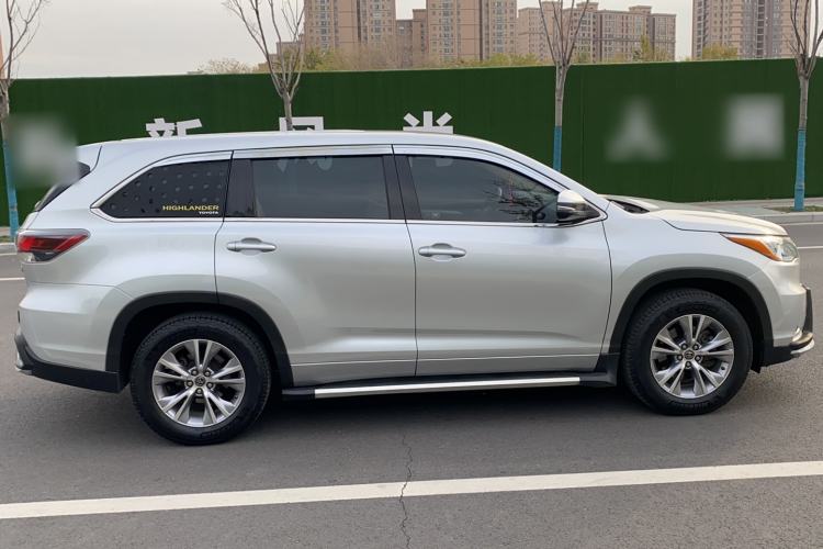 Used Toyota Highlander 2015 2.0T Four-Wheel Drive Elite Edition 7-Seater
