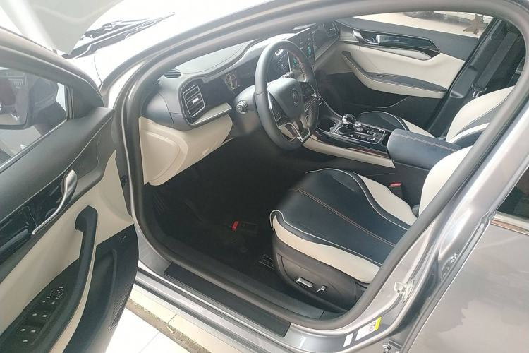 Used BYD Qin PLUS 2021 EV 500KM Luxury Model
