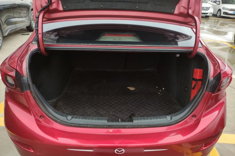 Used Mazda Mazda 3 Axela 2017 Sedan 1.5L Automatic Luxury Model Emission Standard China V