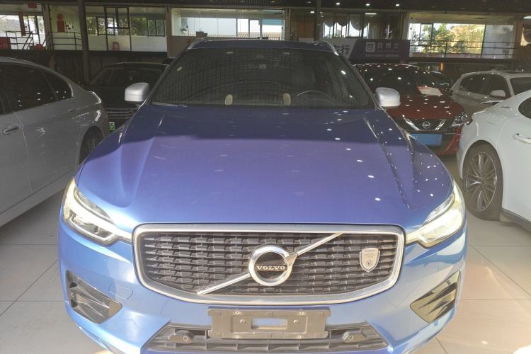 Used Volvo XC60 2019 T5 4x4 Smart & Dynamic Sport Edition China VI Standard