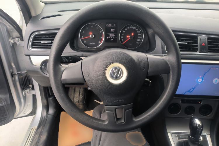 Used Volkswagen Lavida 2013 Restyled Classic 1.6L Automatic Comfort Edition