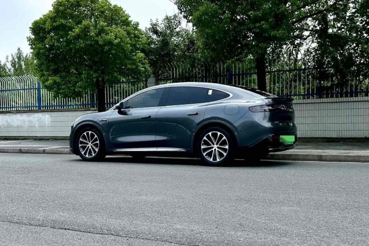 Used Hima Luxeed R7 2024 All-Electric 802 km Max
