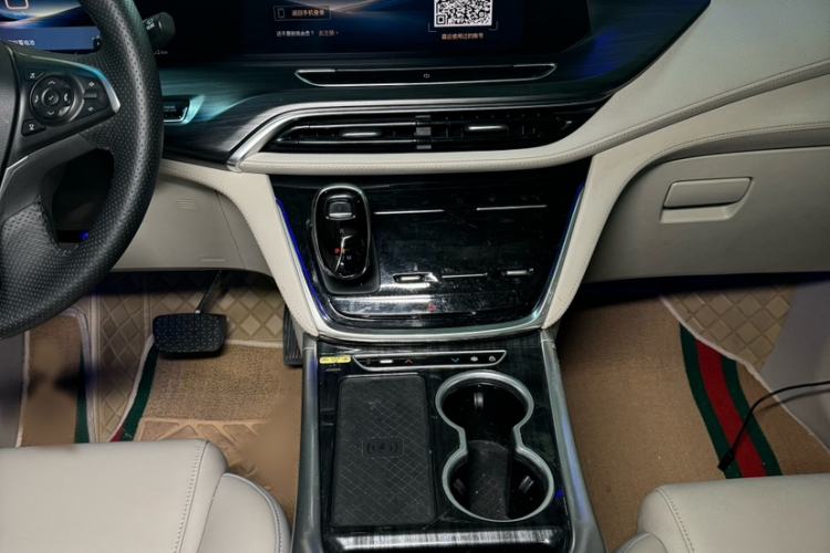 Used Buick GL8 2023 ES Lu Zun Comfort Model
