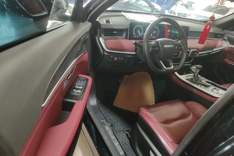 Used JETOUR X70 PLUS 2025 1.5T CVT Flagship PRO 5-Seater
