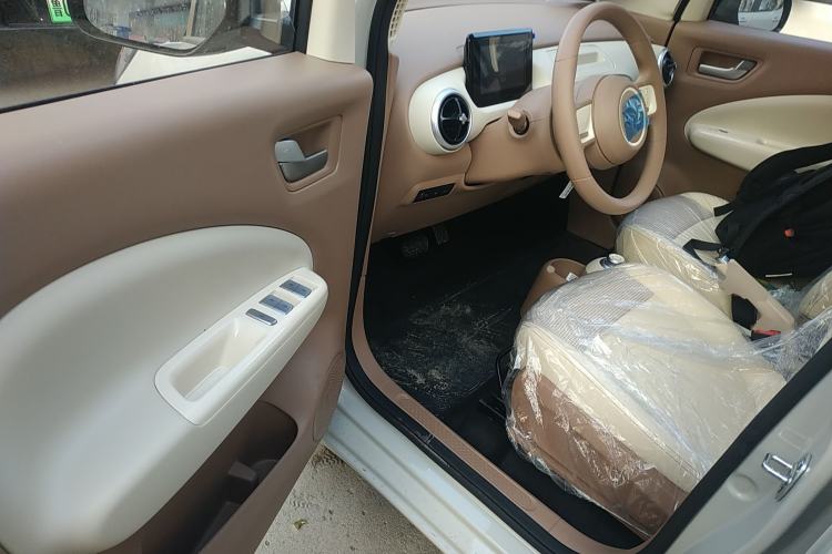 Used Wuling Hongguang MINIEV 2025 Four-Door Version Advanced Edition
