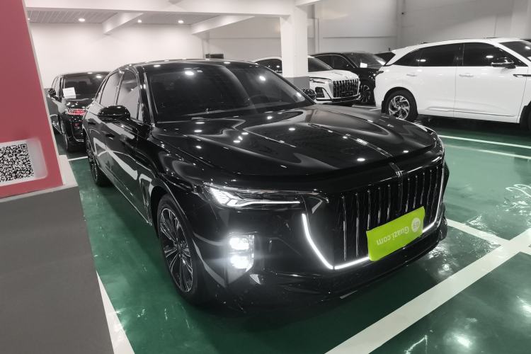 Used Hongqi H9 2024 2.0T Qixiang Private Style Edition