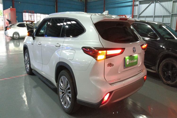 Used Toyota Highlander 2022 Dual-Engine 2.5L Four-Wheel Drive Supreme Edition 7-Seater