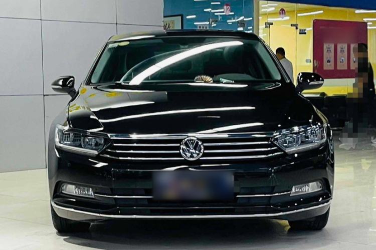 Used Volkswagen Magotan 2018 330TSI DSG Luxury Model